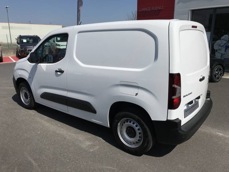 Berlingo VU blanc 2019 proche enval
