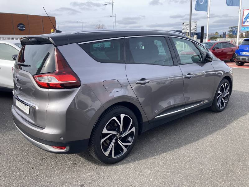 RENAUTL SCENIC 7 PLACES ESSENCE BOITE AUTO